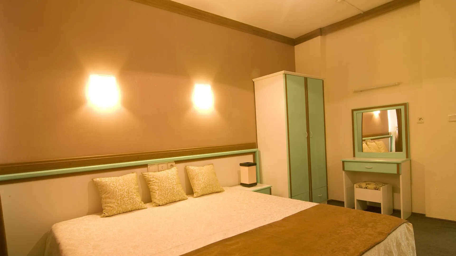 Altinbas Apart Hotel Kusadasi Aparthotel